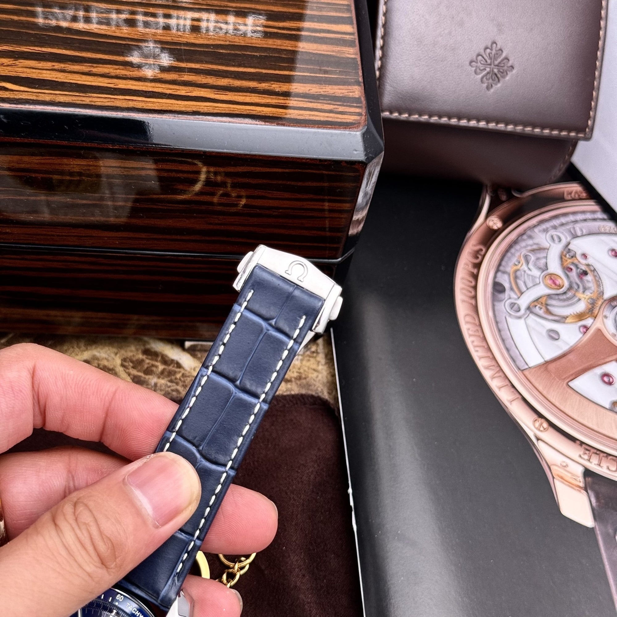 Omega Speedmaster Co-Axial Moonphase Blue