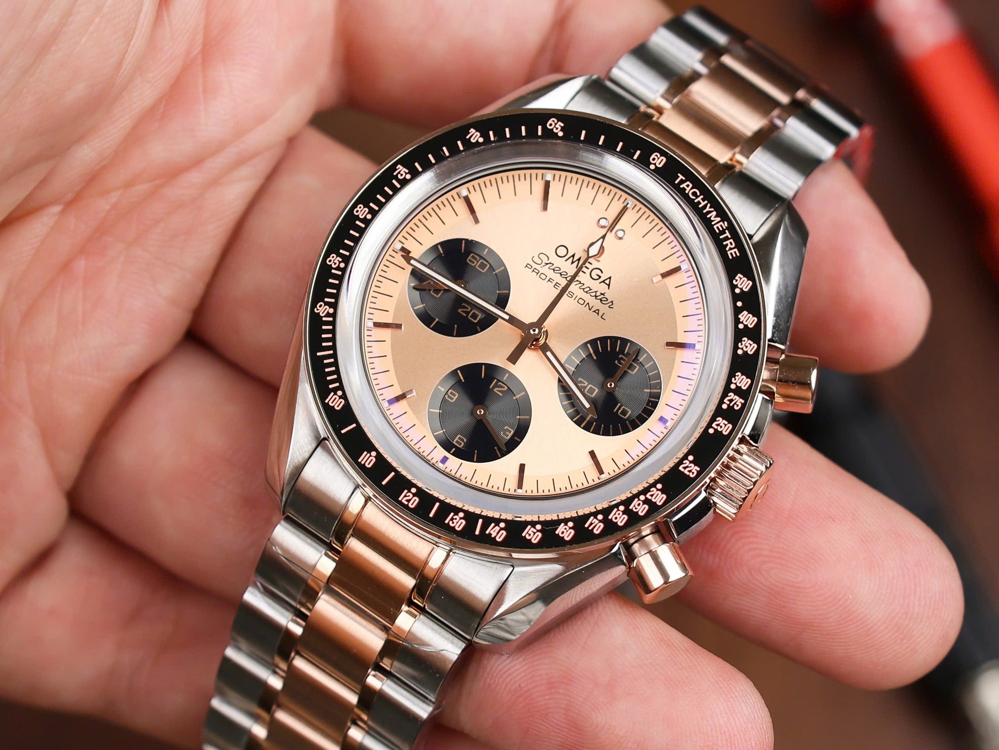 Omega Speedmaster Moonwatch Professional