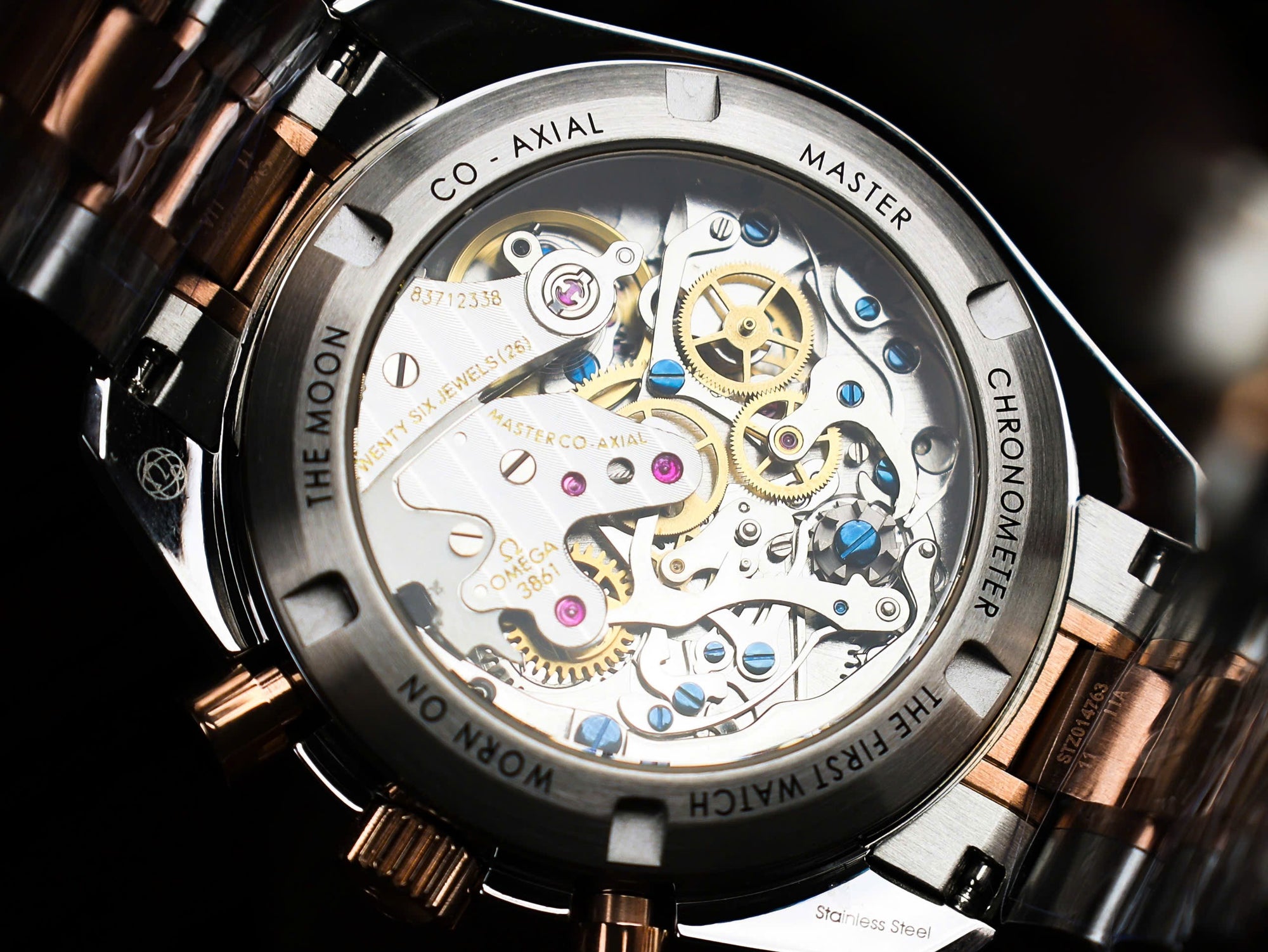 Omega Speedmaster Moonwatch Professional
