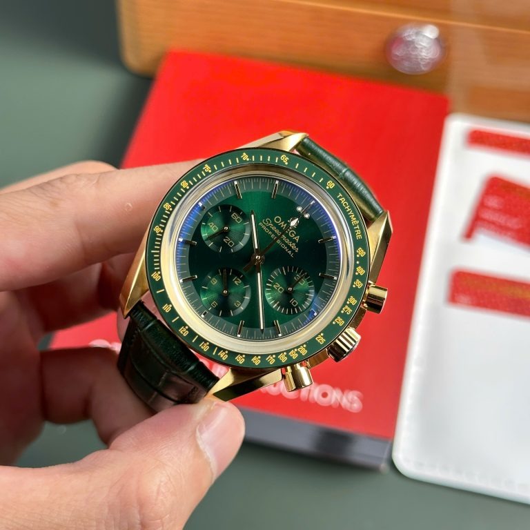 Omega Speedmaster Moonwatch