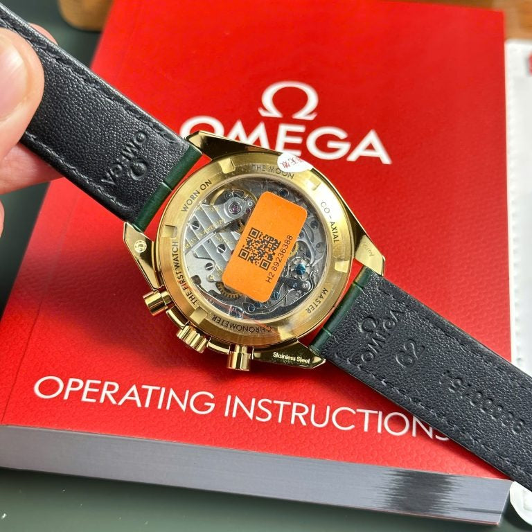 Omega Speedmaster Moonwatch