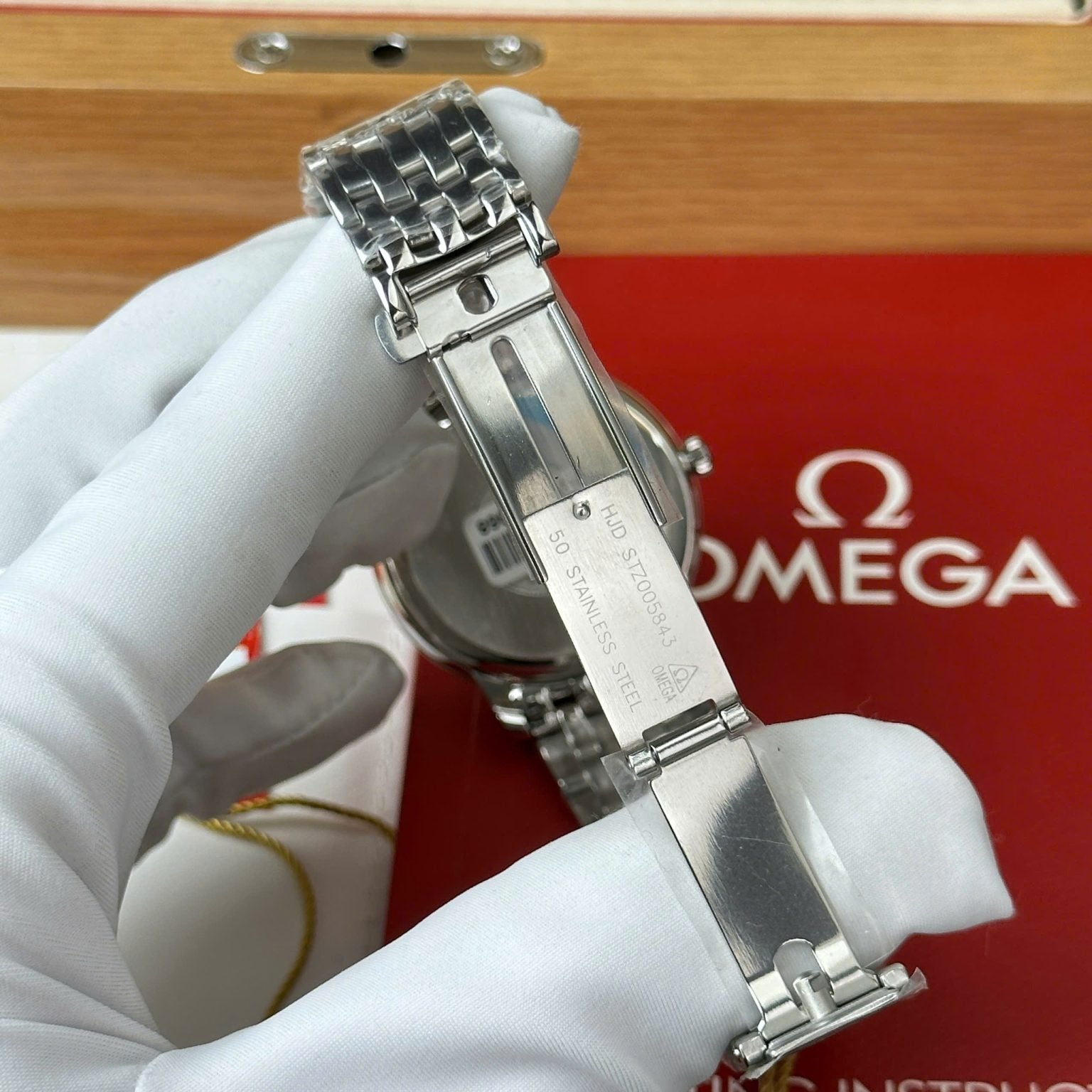Omega De Ville White Dial Metal Wire