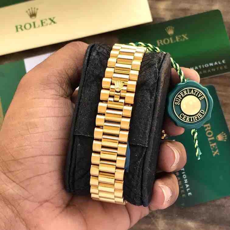 Rolex Day-Date Or Jaune – Cadran Vert Lunette Diamants