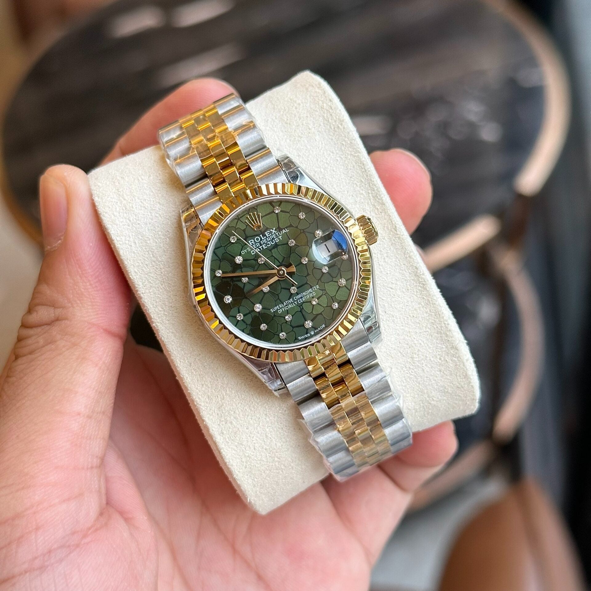 Rolex Datejust 31 – Demi Or Cadran Feuille Verte