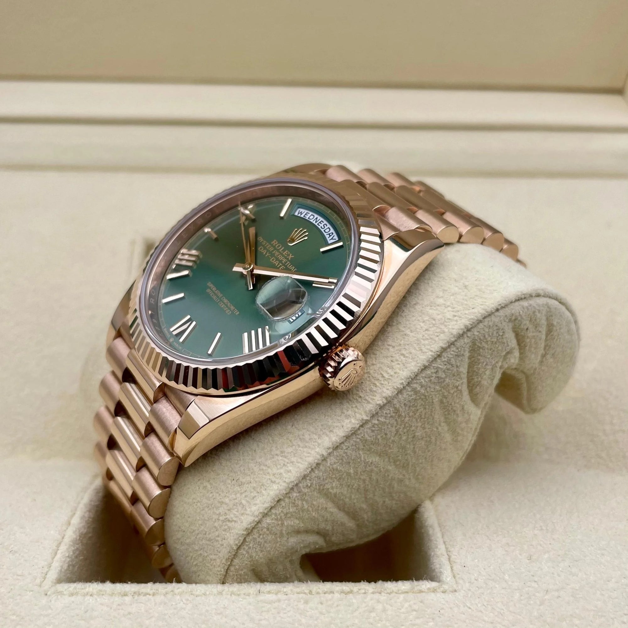 Rolex Day-Date or jaune