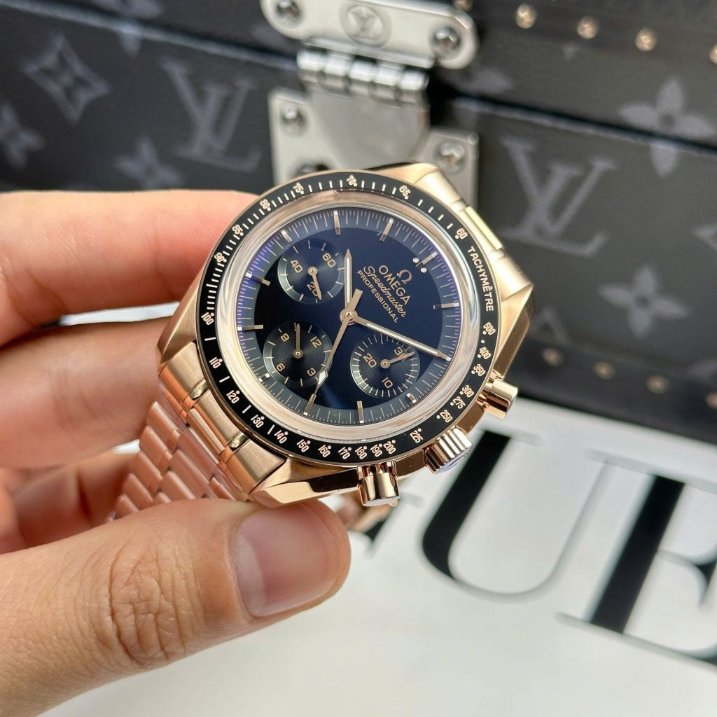 Omega Speedmaster Moonwatch