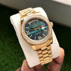 Rolex Day-Date Or Jaune – Cadran Vert Lunette Diamants